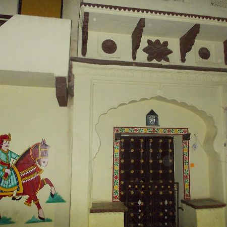 Raj Mahal Guest House บุนดิ ภายนอก รูปภาพ
